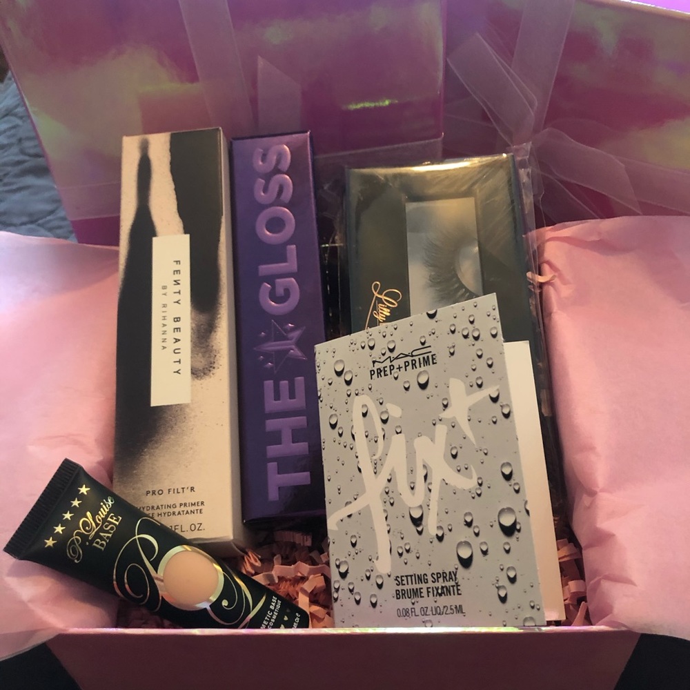 HIGH-END MAKEUP & LUXURY SKINCARE MYSTERY BOX!